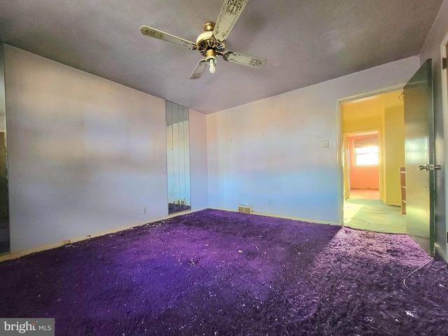 8602 RUGBY ST, Philadelphia, PA 19150