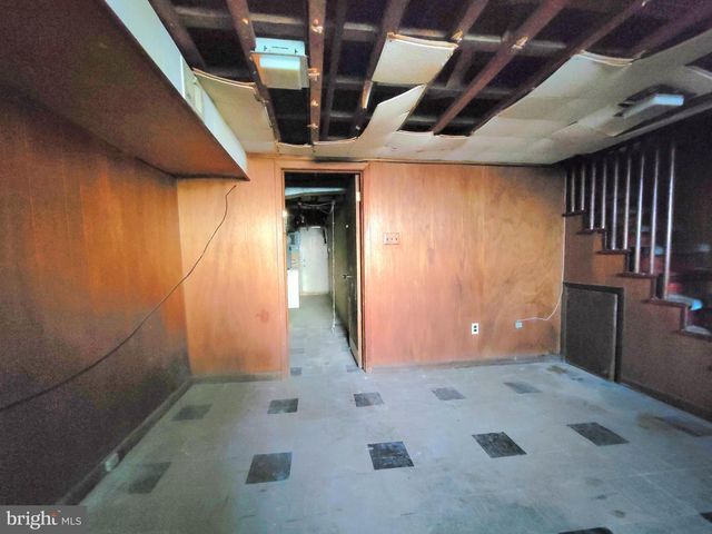 8602 RUGBY ST, Philadelphia, PA 19150