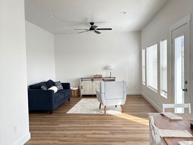 5053 CHEYENNE CIR, Ogden, UT 84403