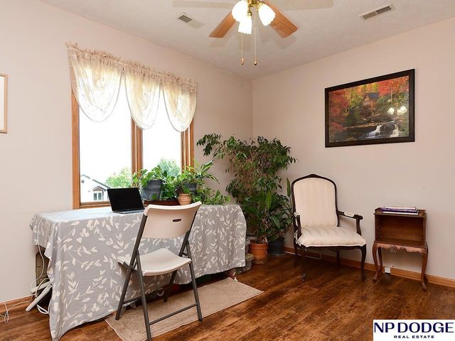12321 Spencer Street, Omaha, NE 68164