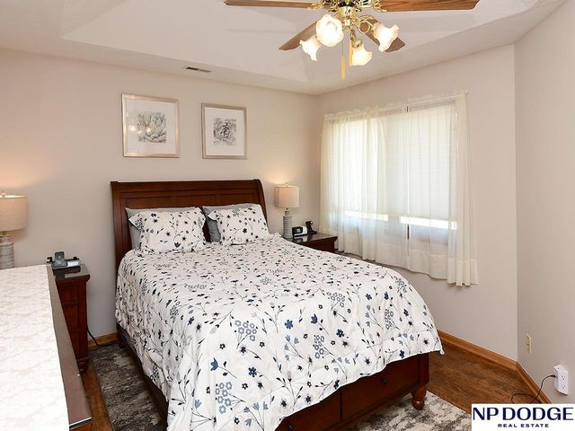 12321 Spencer Street, Omaha, NE 68164