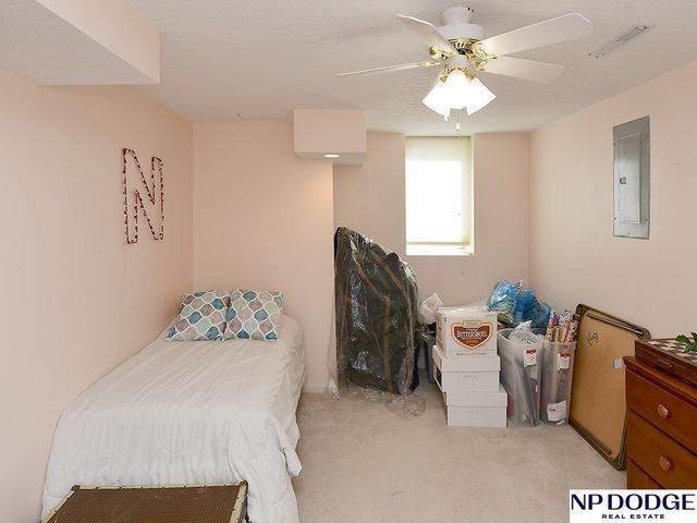 12321 Spencer Street, Omaha, NE 68164