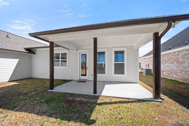 13152 Elissa Ln, Greenwell Springs, LA 70818