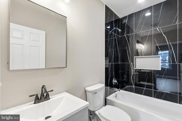 718 N CURLEY ST, Baltimore, MD 21205