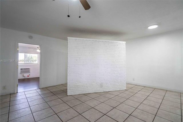 3049 NW 9th Ave 2, Wilton Manors, FL 33311
