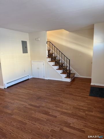 855 Black Rock Turnpike 1, Fairfield, CT 06824