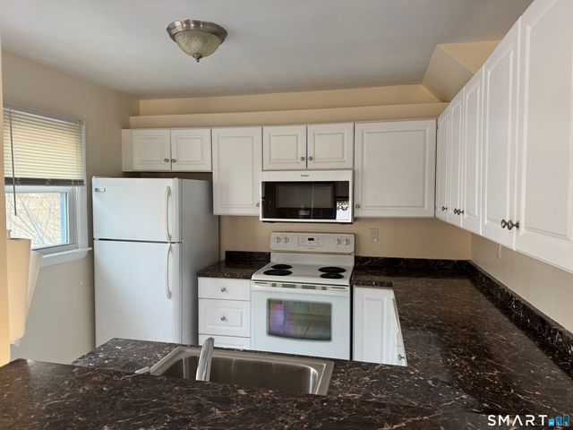 855 Black Rock Turnpike 1, Fairfield, CT 06824