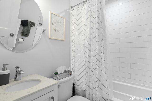 12 Reynolds Drive, Fairfield, CT 06824