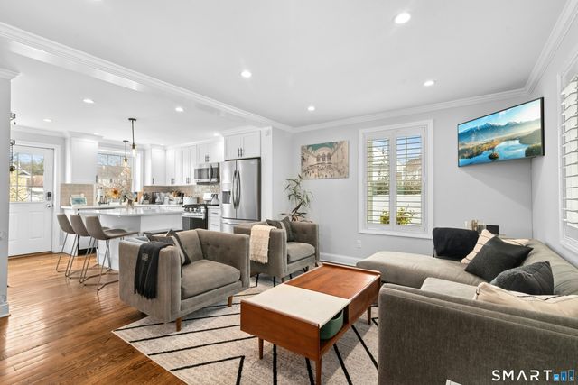 12 Reynolds Drive, Fairfield, CT 06824