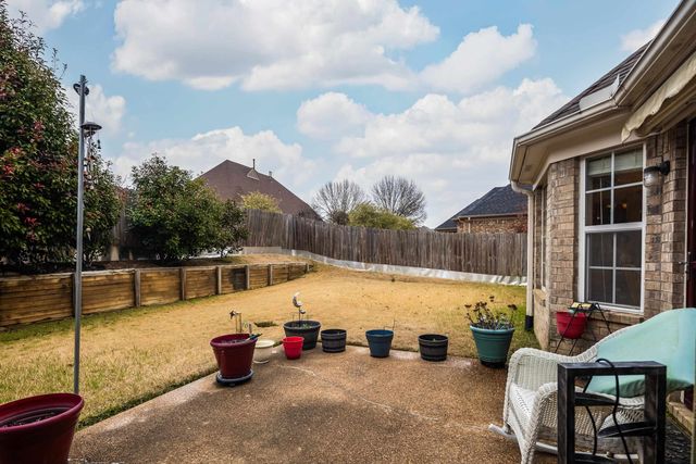 105 WHISPERING MEADOWS DR, Oakland, TN 38060