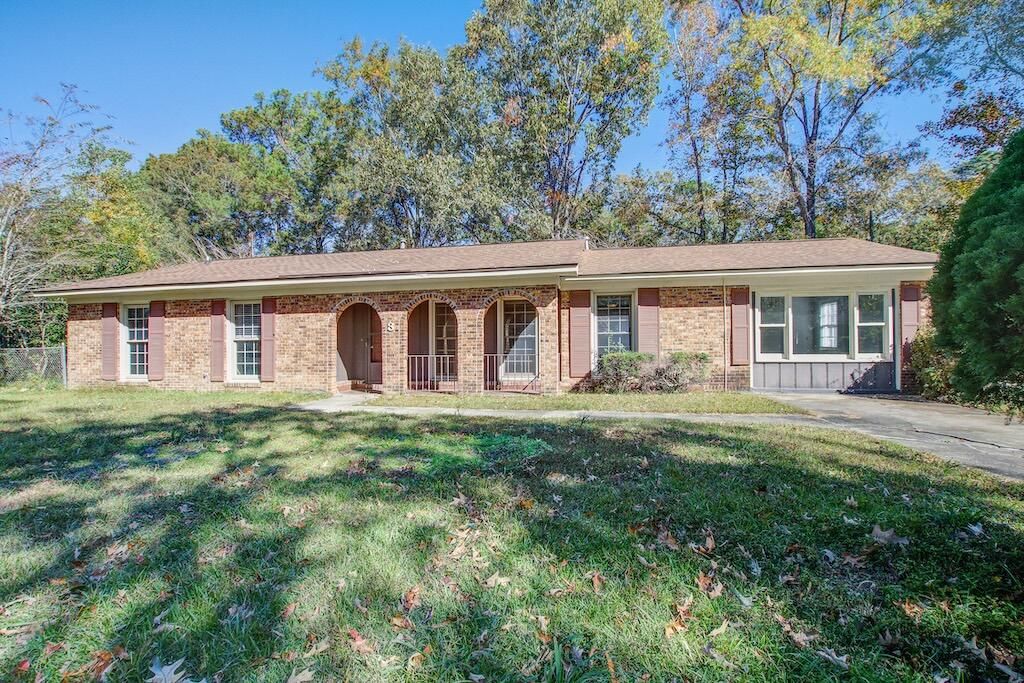 3 Briar Way, Goose Creek, SC 29445