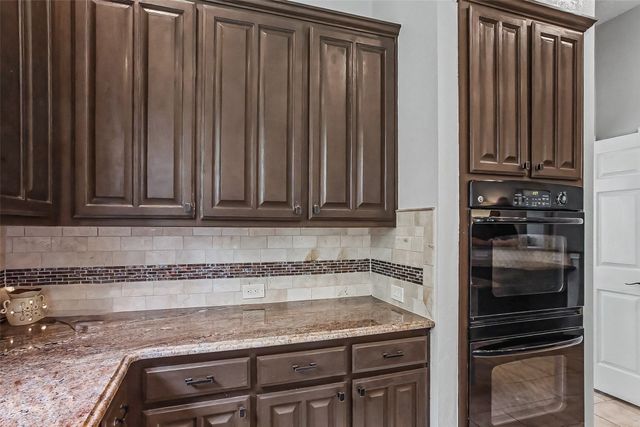 6891 High Country Drive, Fort Worth, TX 76132