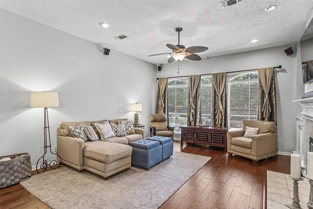 6891 High Country Drive, Fort Worth, TX 76132