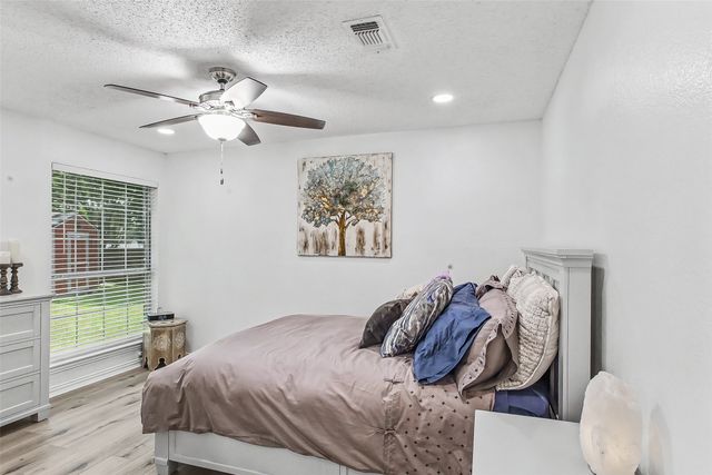 6891 High Country Drive, Fort Worth, TX 76132