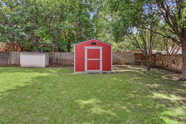 6891 High Country Drive, Fort Worth, TX 76132