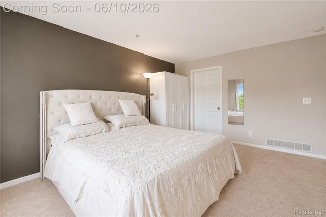41633 Tera Lane, Novi, MI 48375
