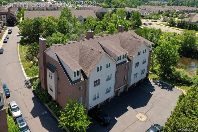 41633 Tera Lane, Novi, MI 48375