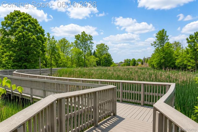 41633 Tera Lane, Novi, MI 48375