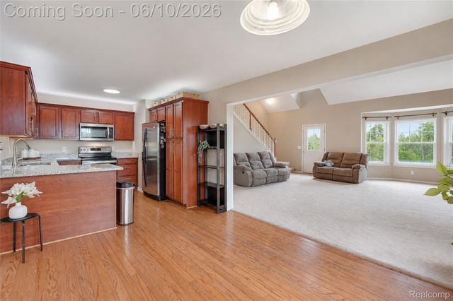 41633 Tera Lane, Novi, MI 48375