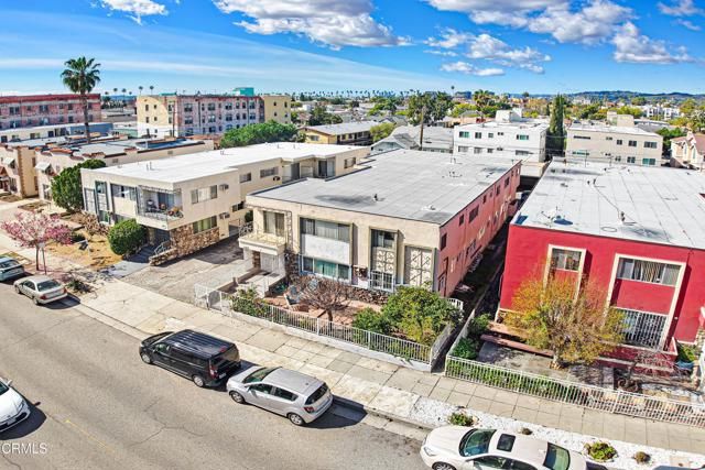 1749 N Edgemont Street, Los Angeles, CA 90027