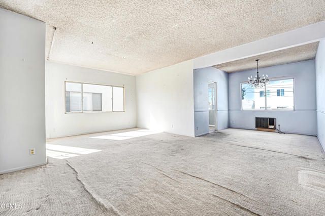 1749 N Edgemont Street, Los Angeles, CA 90027