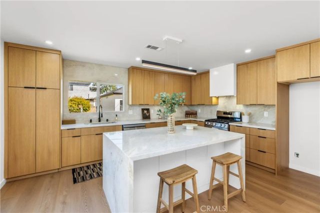 3630 Chesapeake Avenue, Los Angeles, CA 90016