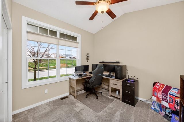 925 S 90th Street, West Des Moines, IA 50266