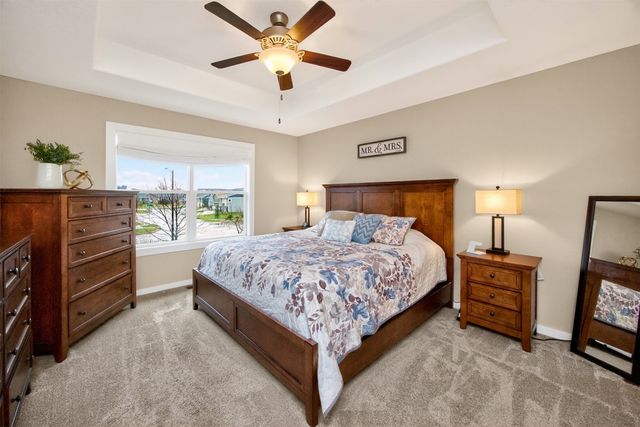 925 S 90th Street, West Des Moines, IA 50266