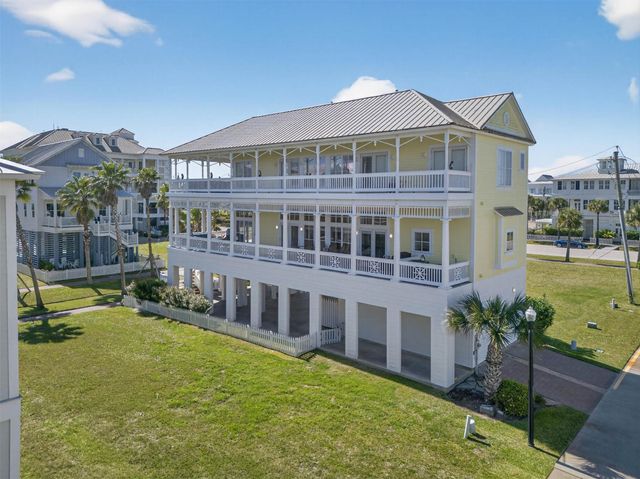 730 Beachtown Passage, Galveston, TX 77550