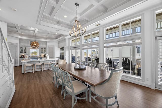 730 Beachtown Passage, Galveston, TX 77550