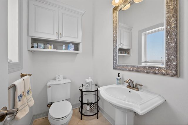 730 Beachtown Passage, Galveston, TX 77550