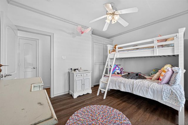 730 Beachtown Passage, Galveston, TX 77550
