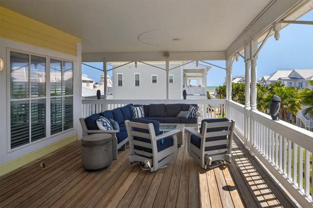 730 Beachtown Passage, Galveston, TX 77550