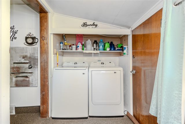 655 NW 43rd Avenue, Des Moines, IA 50313