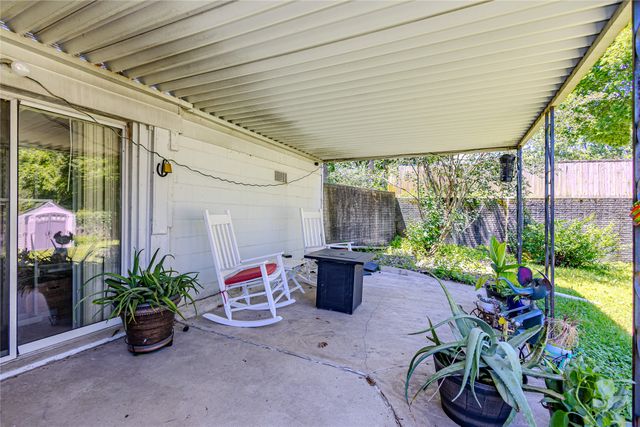 655 NW 43rd Avenue, Des Moines, IA 50313