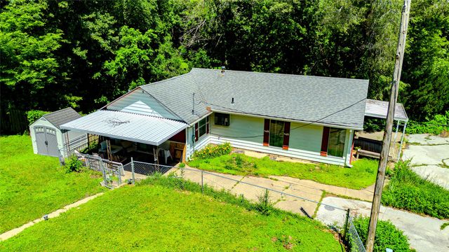 655 NW 43rd Avenue, Des Moines, IA 50313