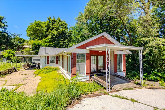 655 NW 43rd Avenue, Des Moines, IA 50313