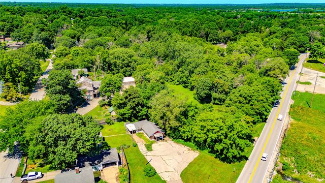 655 NW 43rd Avenue, Des Moines, IA 50313