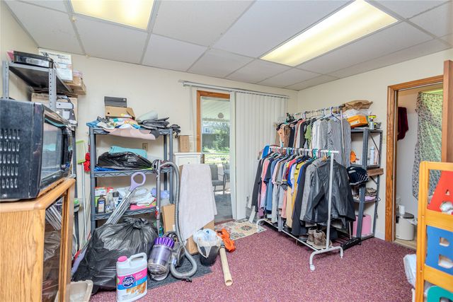 655 NW 43rd Avenue, Des Moines, IA 50313