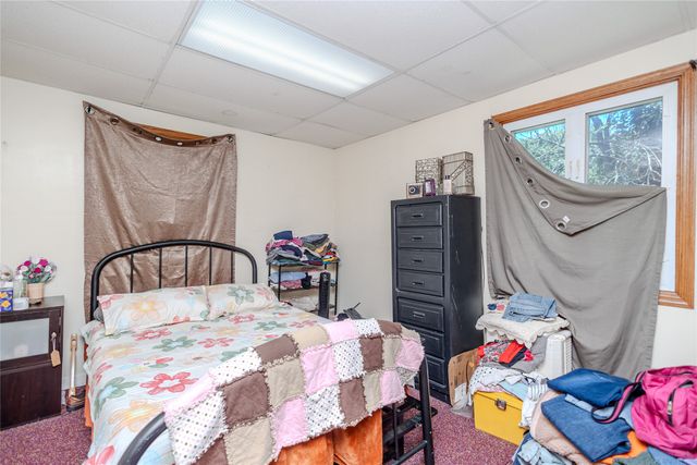 655 NW 43rd Avenue, Des Moines, IA 50313