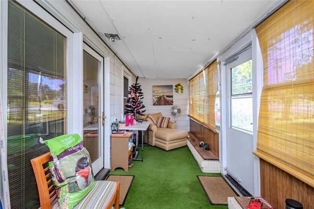 655 NW 43rd Avenue, Des Moines, IA 50313
