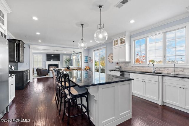 43 Valentine Street, Monmouth Beach, NJ 07750