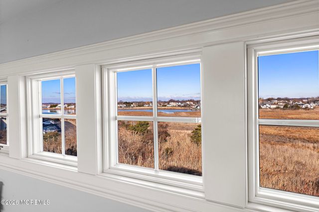 43 Valentine Street, Monmouth Beach, NJ 07750