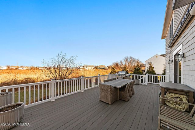 43 Valentine Street, Monmouth Beach, NJ 07750