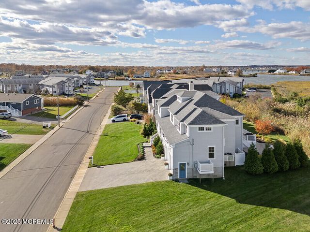 43 Valentine Street, Monmouth Beach, NJ 07750