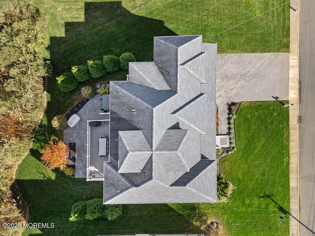 43 Valentine Street, Monmouth Beach, NJ 07750