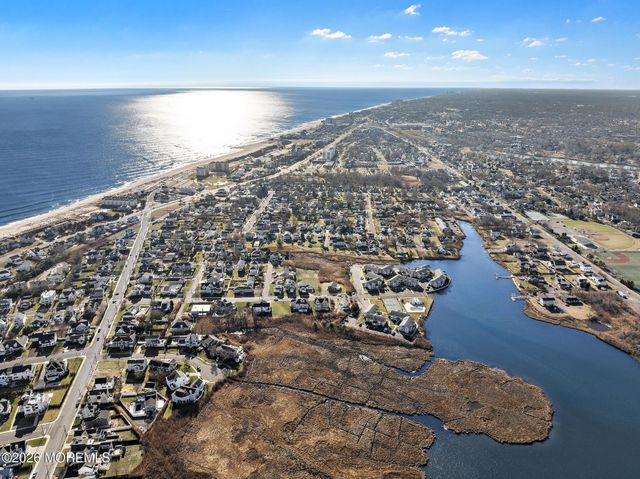43 Valentine Street, Monmouth Beach, NJ 07750