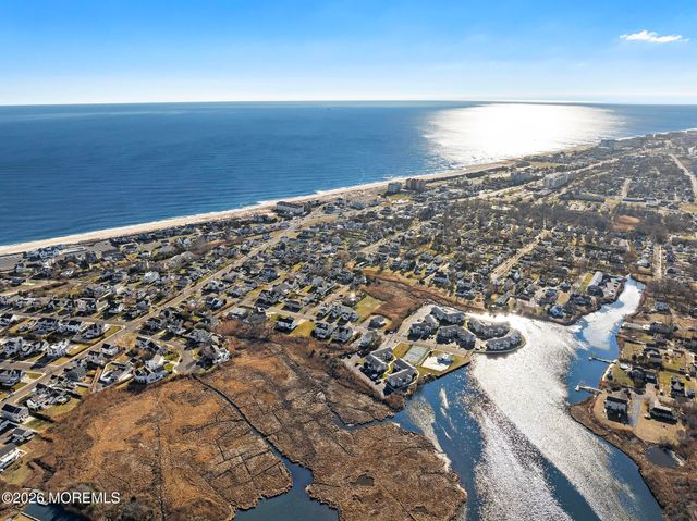 43 Valentine Street, Monmouth Beach, NJ 07750