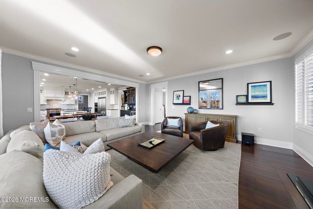 43 Valentine Street, Monmouth Beach, NJ 07750