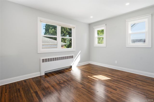 1641 Falmouth Avenue, New Hyde Park, NY 11040